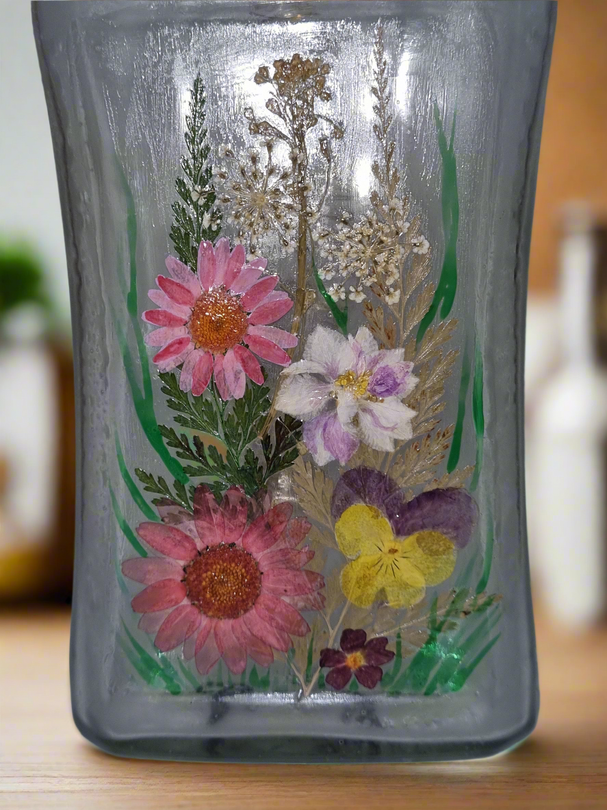 Sustainable & Handmade in Cornwall, Dried Flower Rechargeable Bottle Light, Purples Pinks Yellows, Real Flowers, Perfect OOAK Present