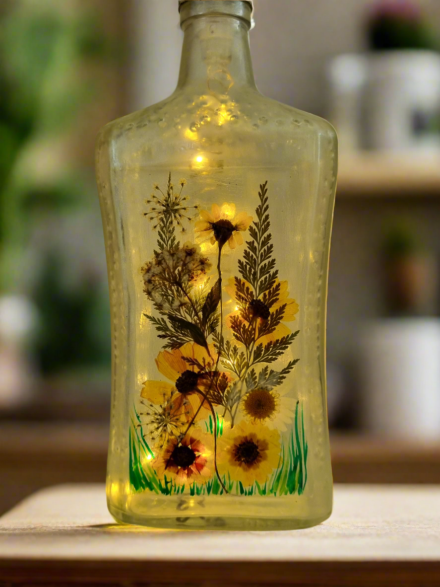 Sustainable Handmade in Cornwall, Dried Flower Rechargeable Bottle Light, Yellows and Greens, Real Flowers, Perfect OOAK Present